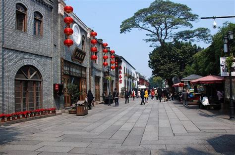 Three Lanes and Seven Alleys Fuzhou: A Timeless Journey Through Architectural History!