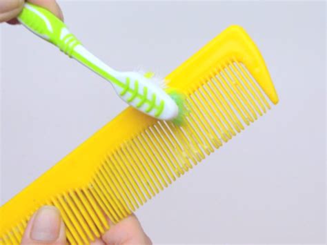 How to Clean a Plastic Comb and Why It Might Be the Key to Unlocking Your Creativity