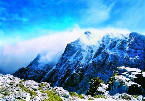  Taibai Mountain Nature Reserve: Majestic Peaks and Ancient Legends Await!